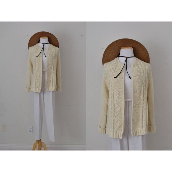 Vintage 80s‎ Beige Acrylic Granny Sweater size S - Picture 1 of 10